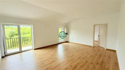 Apartamente noi in Livezeni la 500 de m de Spitalul George Emil Palade - foto 6