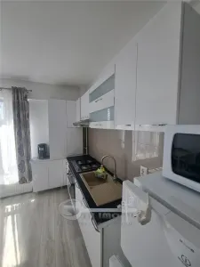 Apartament 2 Camere Palas Mall - 550 euro - foto 2