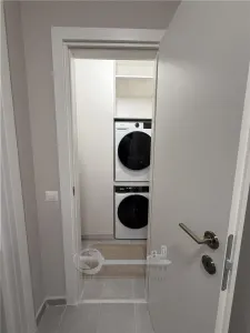2 CAM , CENTRU PODU ROS PALAS, PARCARE , LUX - foto 10