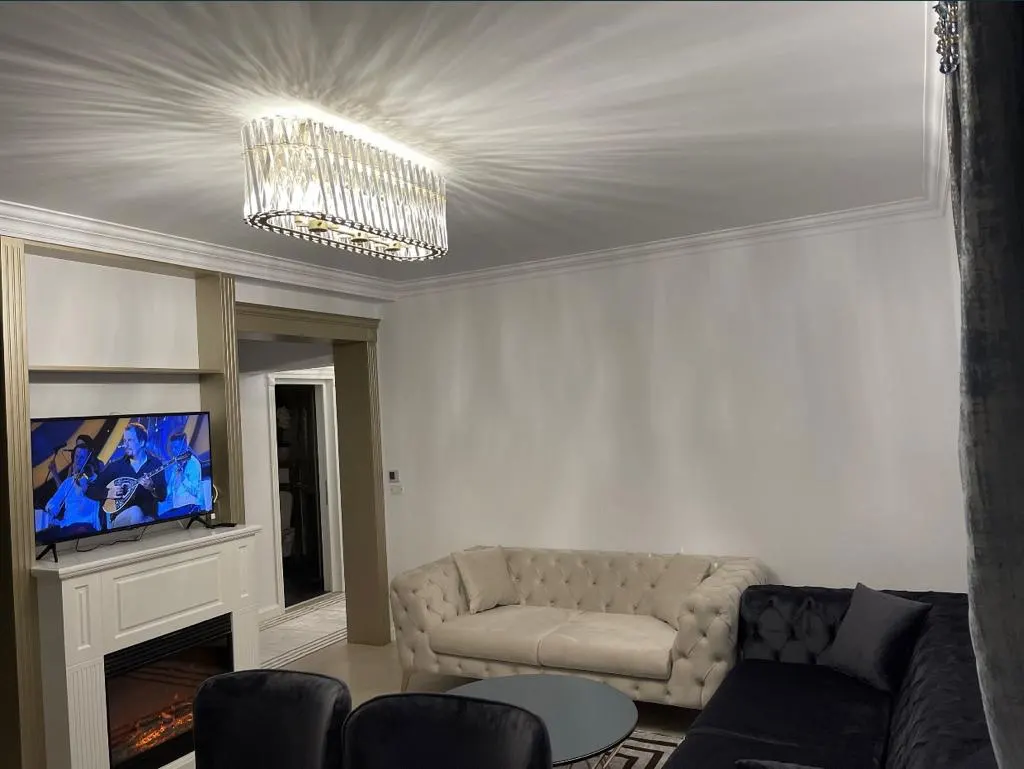 Vila 5 camere Pacurari-Rediu 999 euro! - foto 6