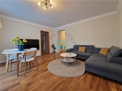 Apartament 2 camere, mobilat, utilat, parcare, Tractorul, Brasov - foto 2