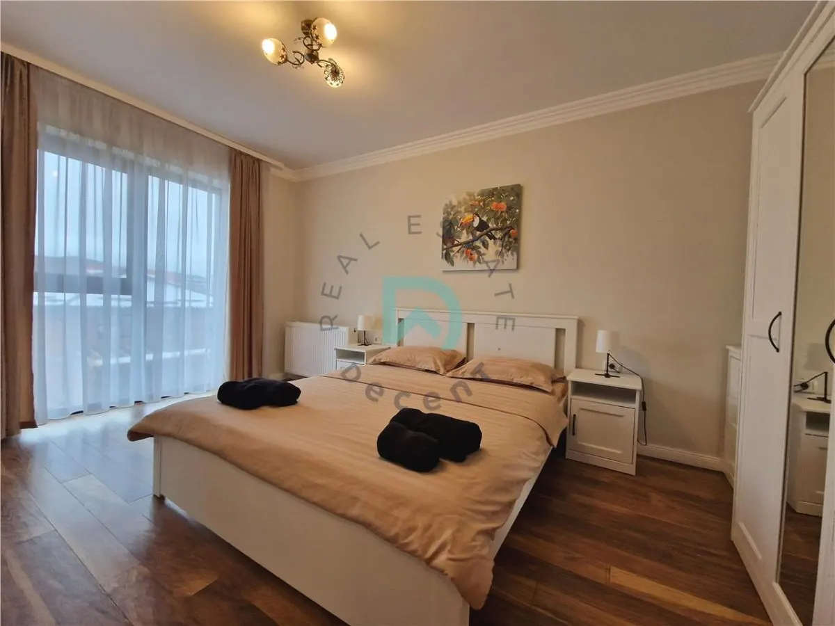 Apartament 2 camere, mobilat, utilat, parcare, Tractorul, Brasov - foto 3