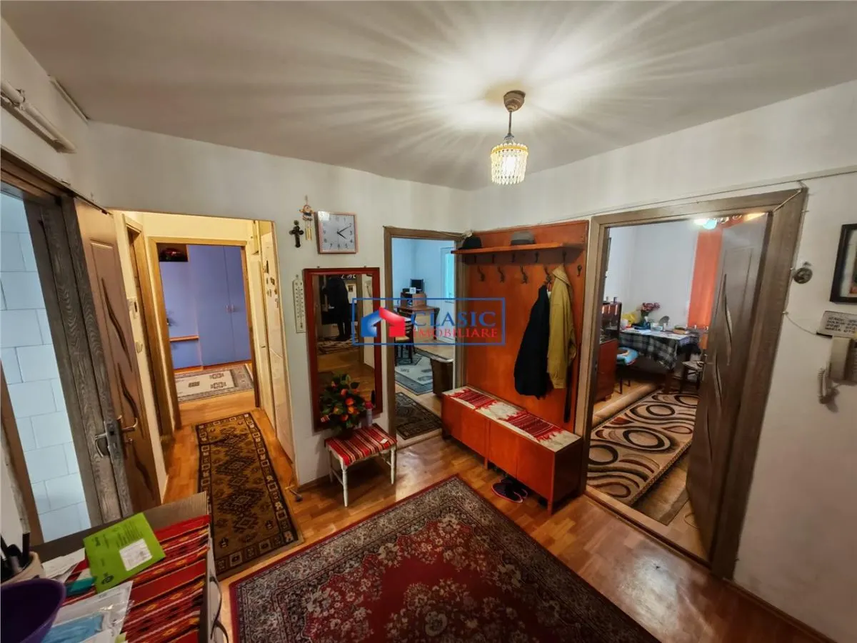 Vanzare apartament 4 camere zona Flora Manastur, Cluj-Napoca - foto 1