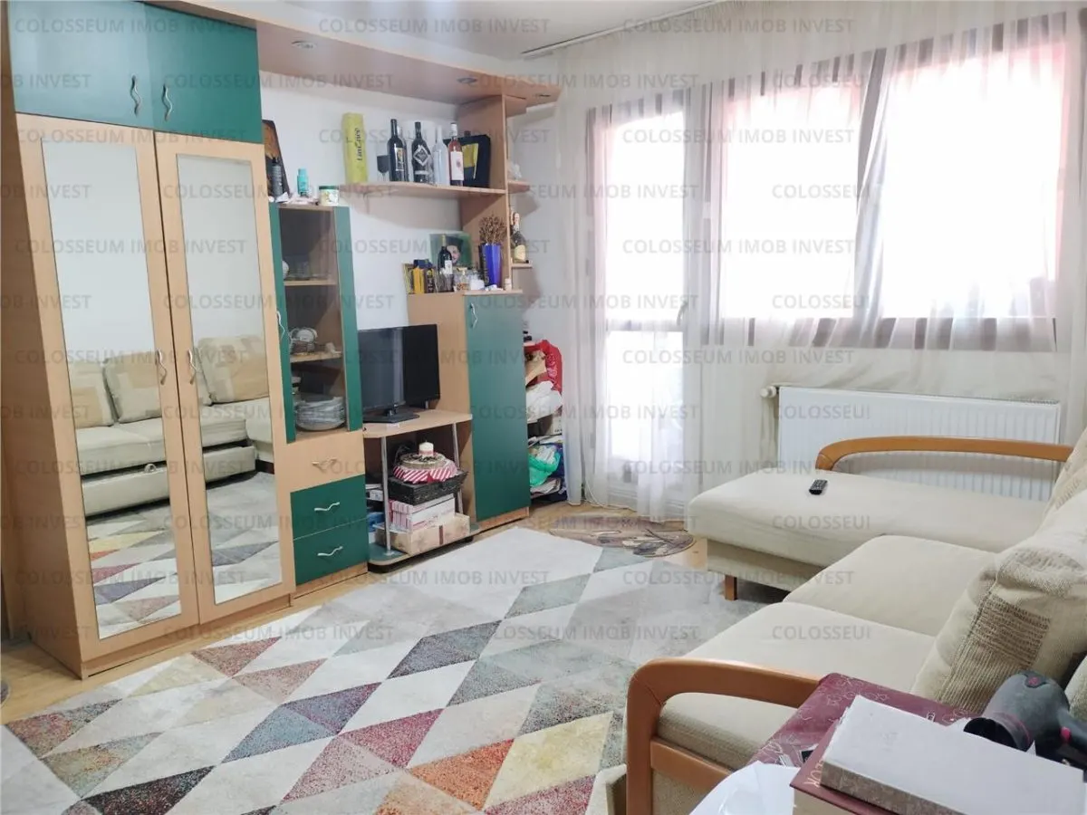 Apartament 2 camere, semidecomandat - zona Astra - foto 1