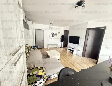 Apartament 2 camere, semidecomandat - zona Garii - foto 1
