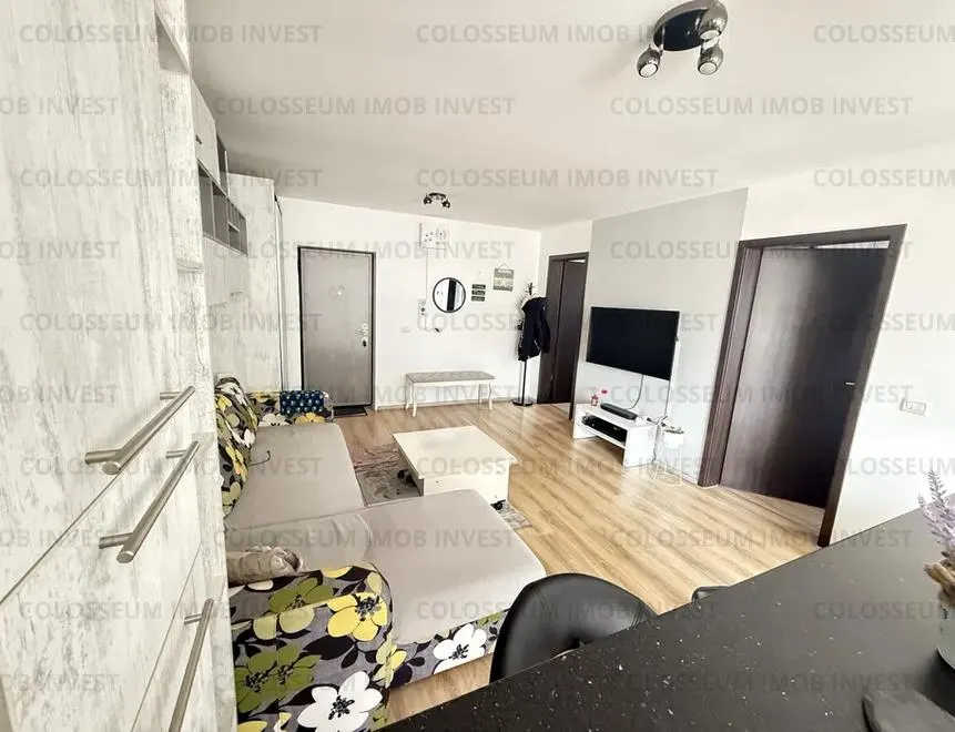 Apartament 2 camere, semidecomandat - zona Garii - foto 1