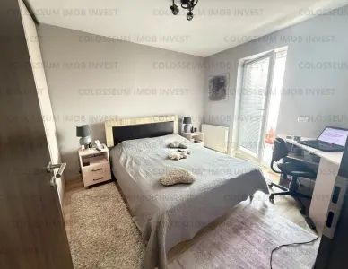 Apartament 2 camere, semidecomandat - zona Garii - foto 4