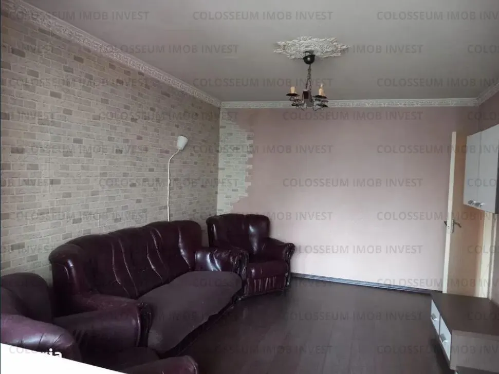 Apartament 2 camere, decomandat - zona Astra - foto 2