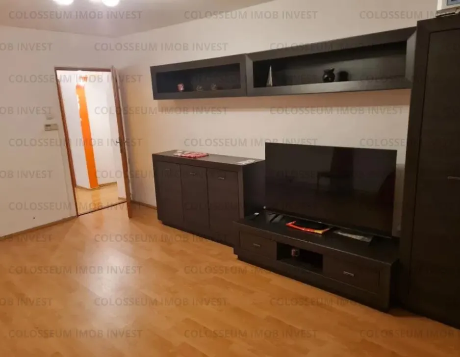 Apartament 2 camere, decomandat - zona Racadau - foto 4