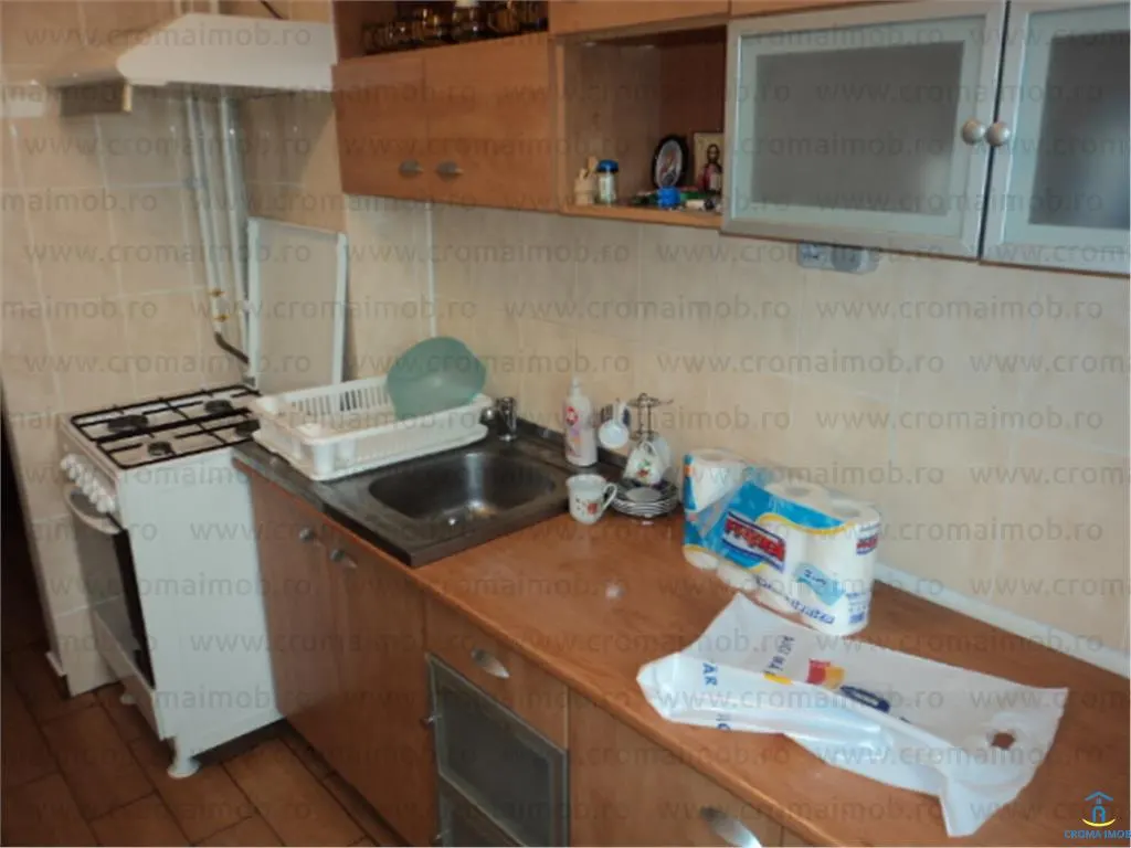 Vanzare Apartament 2 camere, mobilat  utiltat, zona Nord/Cameliei - foto 12