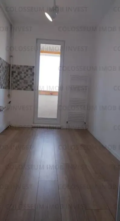 Apartament 2 camere, decomandat - zona Florilor - foto 1