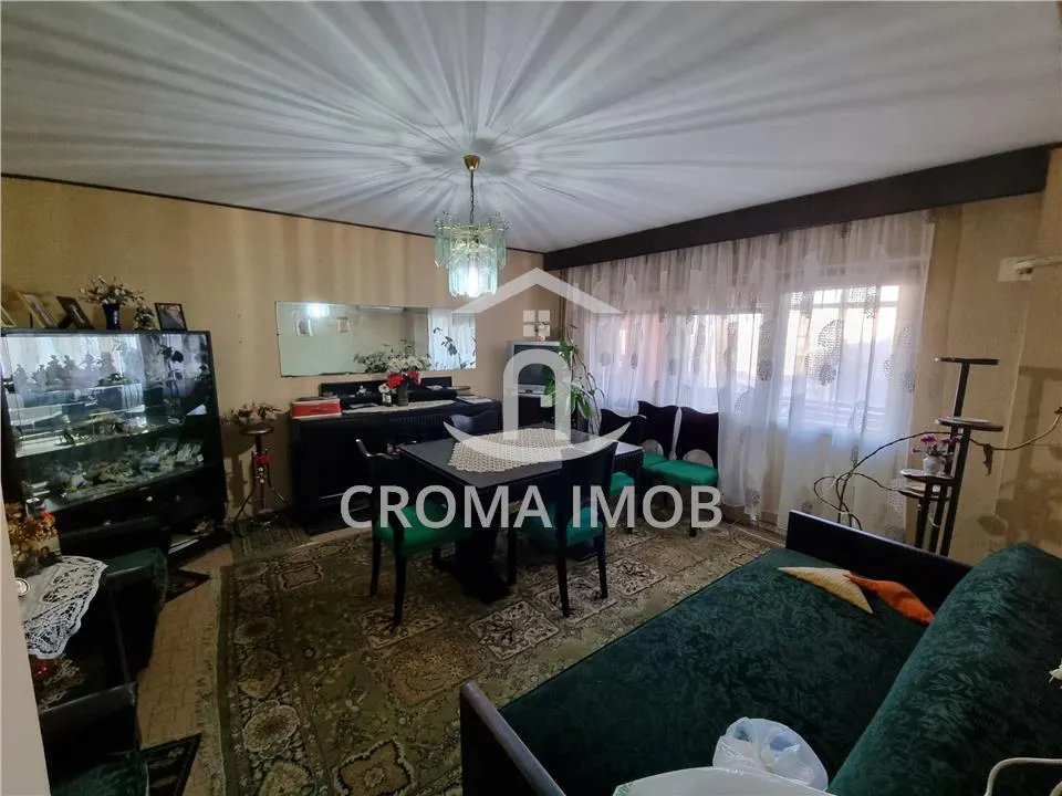 CromaImob Vanzare apartament 3 camere, zona Cantacuzino, Ploiesti - foto 1