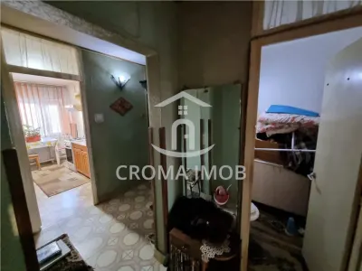 CromaImob Vanzare apartament 3 camere, zona Cantacuzino, Ploiesti - foto 12