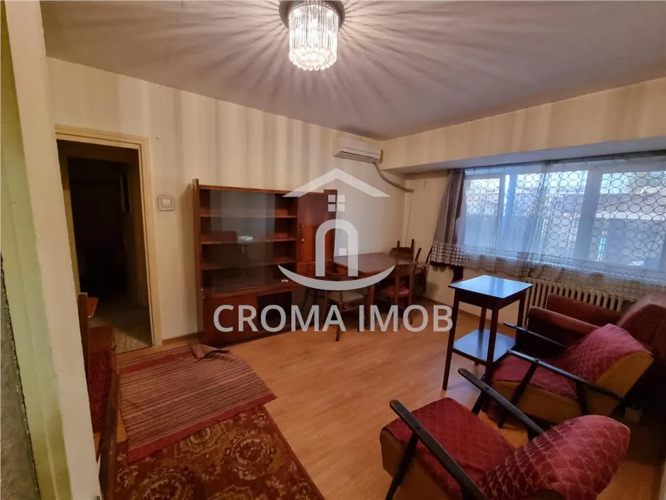 Vanzare apartament 2 camere, Ploiesti str Democratiei - foto 1