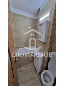 Vanzare apartament 2 camere, renovat, semidecomandat, Ploiesti, zona Nord - foto 11