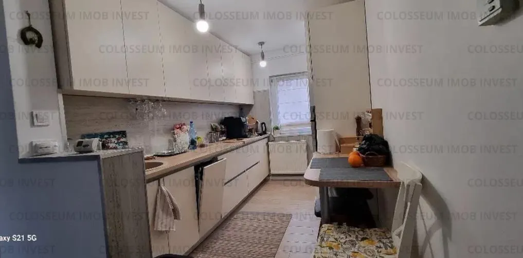 Apartament 3 camere, decomandat - zona Astra - foto 1