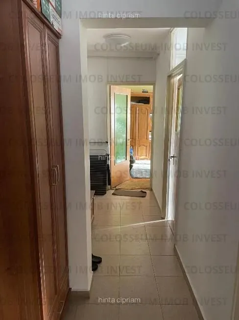 Apartament 3 camere, decomandat - zona Centru Civic - foto 7