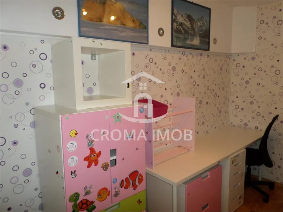 Inchiriere apartament 3  camere in Ploiestii zona Paltinis - foto 11