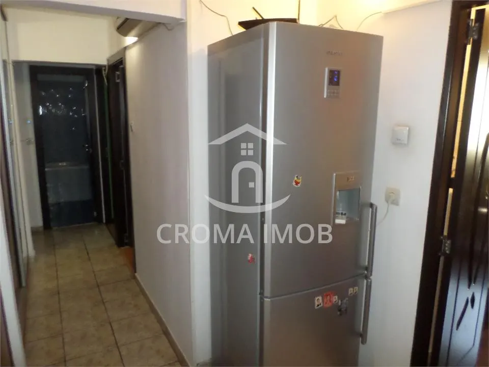 Inchiriere apartament 3  camere in Ploiestii zona Paltinis - foto 19