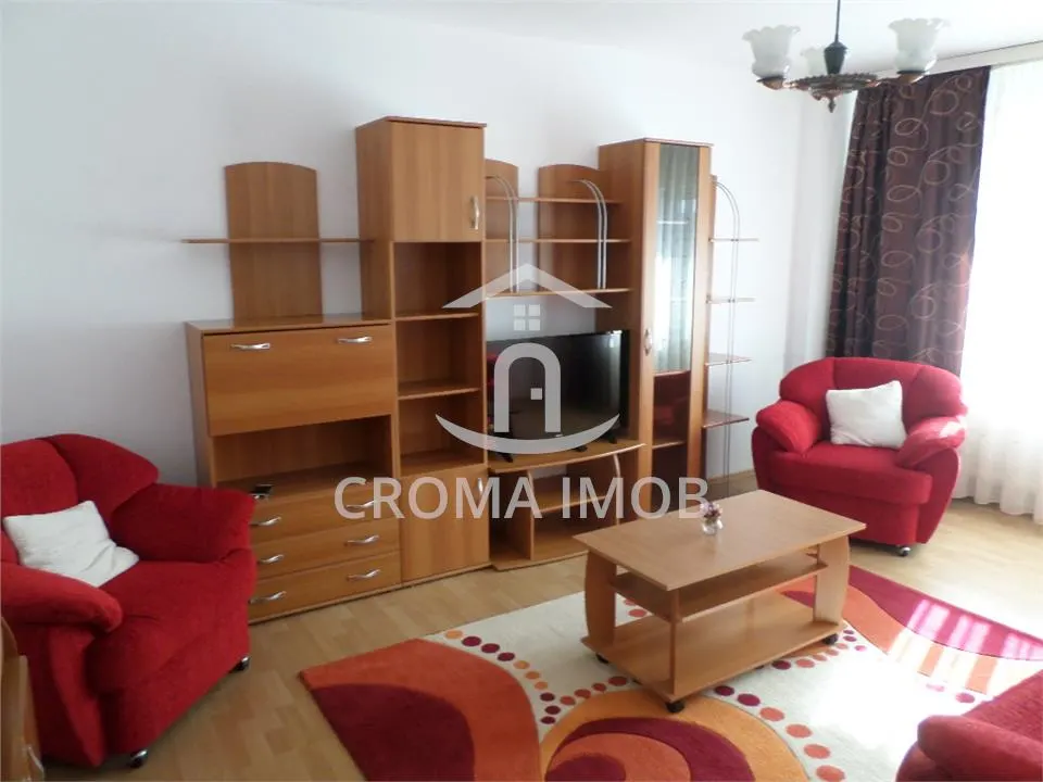 De inchiriat apartament 3 camere Ploiesti, zona Central - foto 2