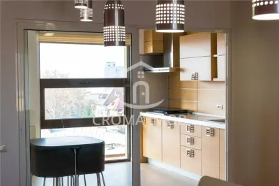 Cromaimob - Inchiriere apartament 3 camere, in Ploiesti, lux, zona Ultracentral - foto 11