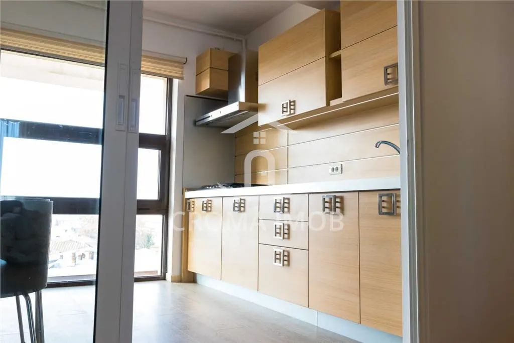 Cromaimob - Inchiriere apartament 3 camere, in Ploiesti, lux, zona Ultracentral - foto 13