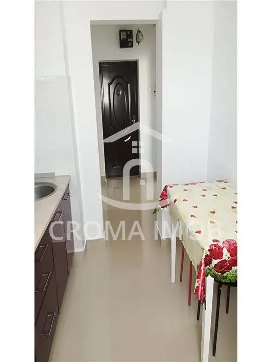 CromaImob Inchiriere Apartament 2 camere, zona Republicii - foto 6