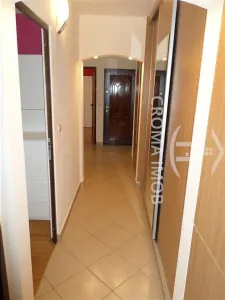 Apartament 3 camere de inchiriat in Ploiesti, zona Republicii - foto 14