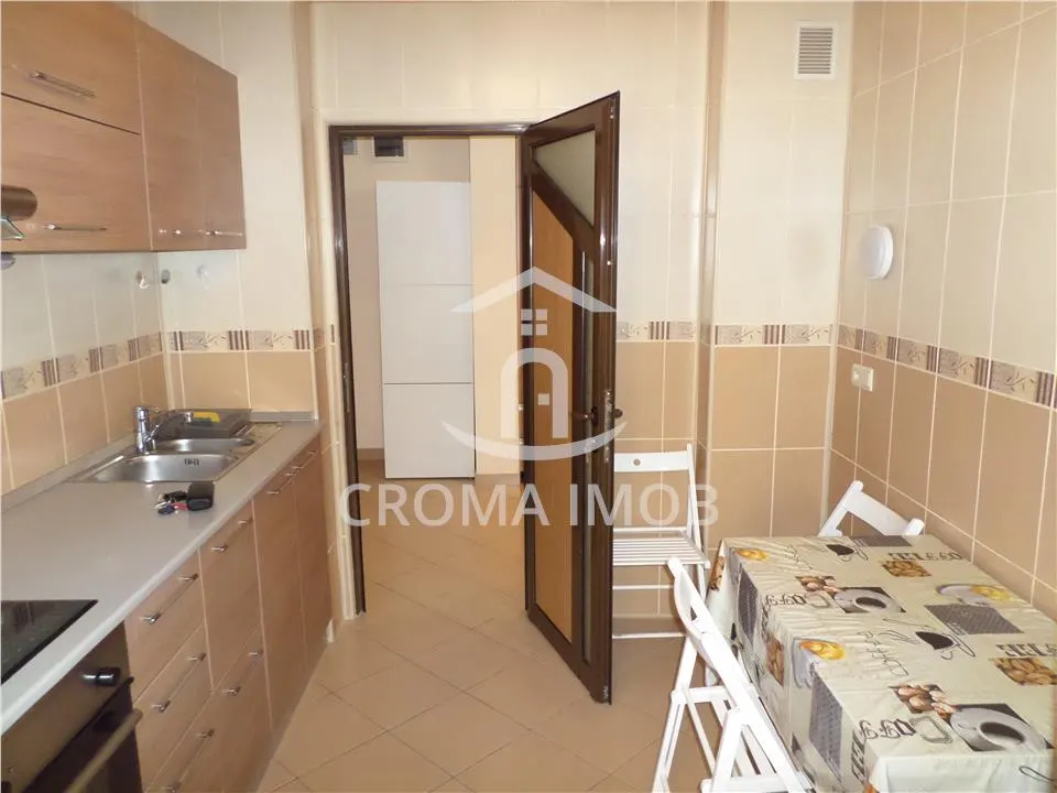 Apartament 3 camere de inchiriat in Ploiesti, zona Republicii - foto 7