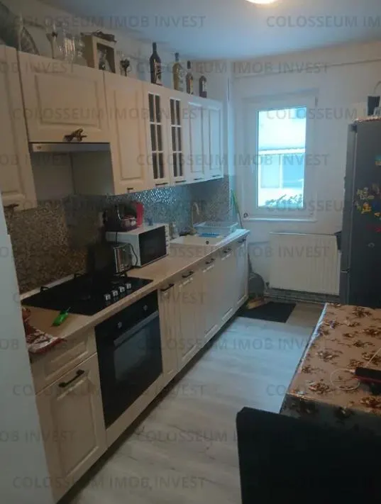 Apartament 2 camere, semidecomandat - zona Noua - foto 5
