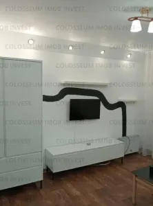 Camera de camin cu baie si bucatarie - zona Harmanului - foto 3