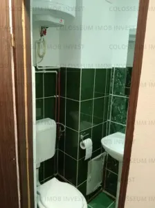 Camera de camin cu baie si bucatarie - zona Harmanului - foto 7