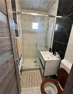Apartament 2 camere, semidecomandat - zona Tractorul - foto 7