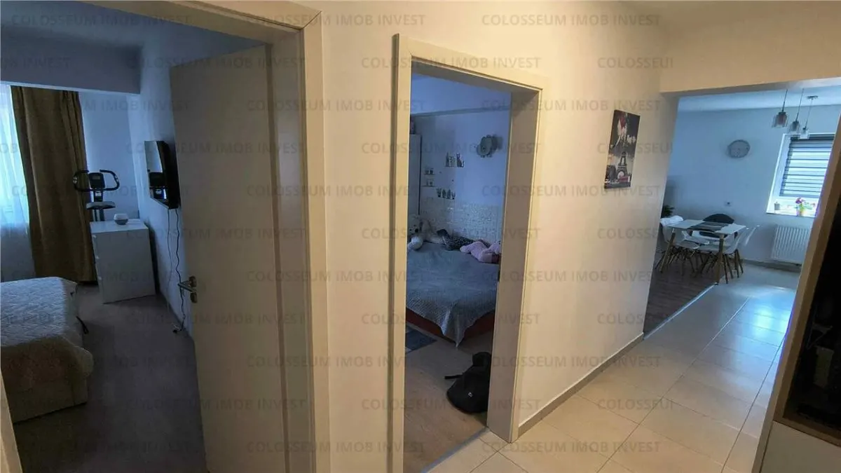 Apartament 3 camere, decomandat - zona Tractorul - foto 6
