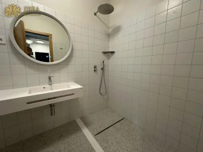 Apartament in vila. Parter. Pretabil birou. Renovat. - foto 6