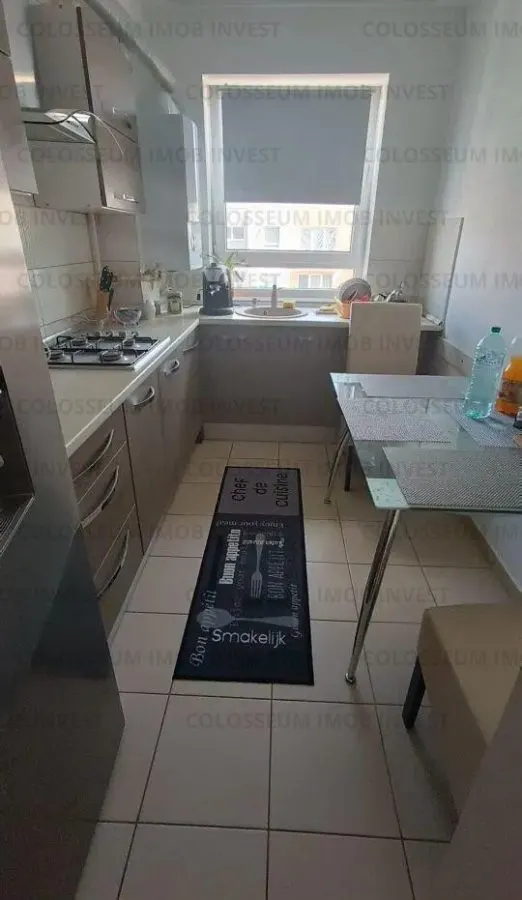Apartament cu 2 camere, decomandat - zona Avantgarden - foto 1