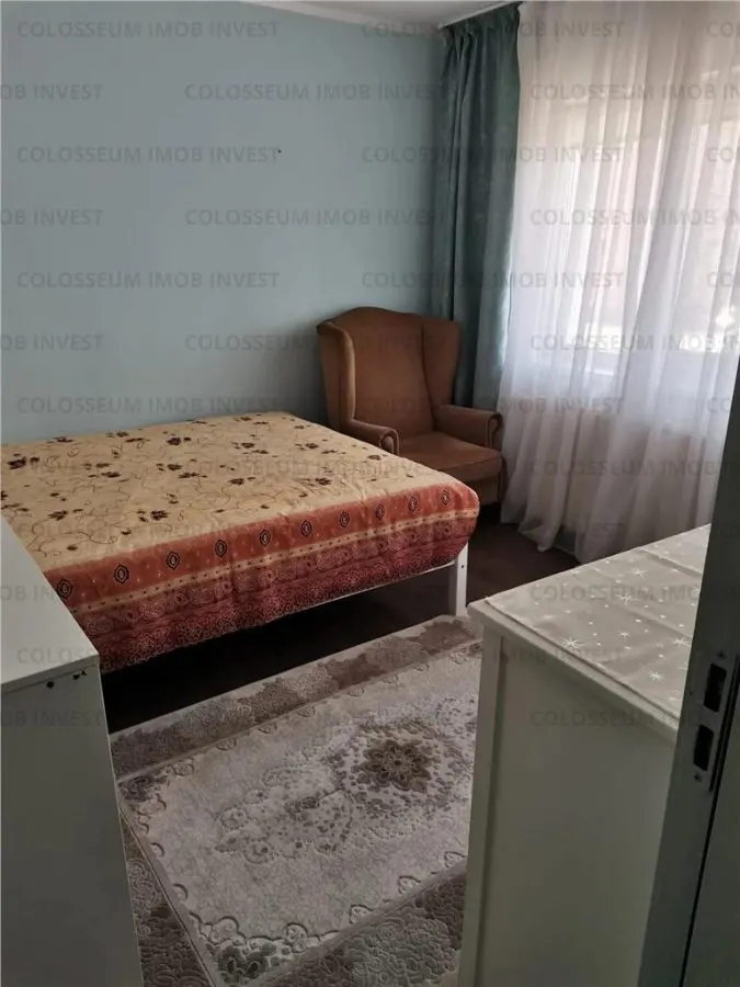 Apartament cu 3 camere, decomandat - zona Scriitorilor - foto 2