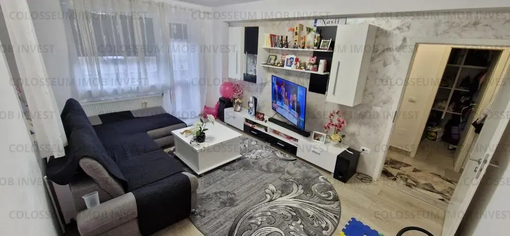 Apartament 2 camere , decomandat -zona Tractorul - foto 1