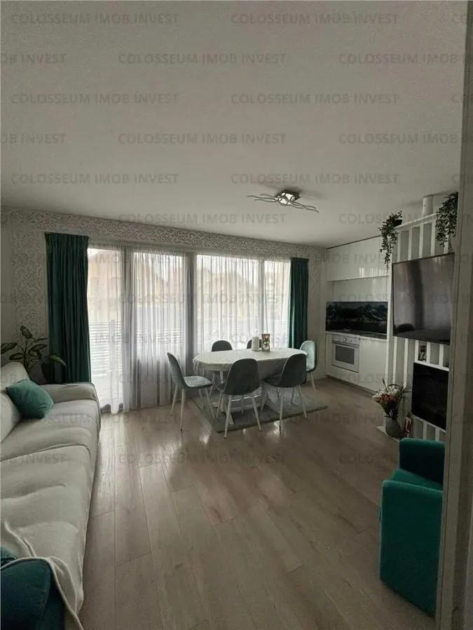 Apartament 3 camere decomandat - Coplexul Segovia - foto 2