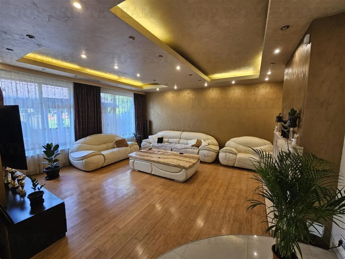 Vila spatioasa living 65mp 300metri utili in Bragadiru - foto 4