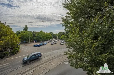 Spatiu comercial ideal bistro/cafenea cu 10 mp curte langa Parcul Carol - foto 6