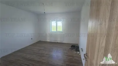 Vila 6 camere cu teren 500mp in Ciorogarla (posibilitate rate) - foto 7