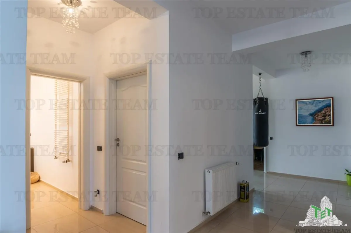 Vila 5 camere, Pasarea, Branesti cu piscina - foto 15