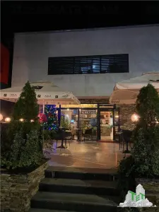 Spatiu Comercial  vanzare sau inchiriere - foto 1