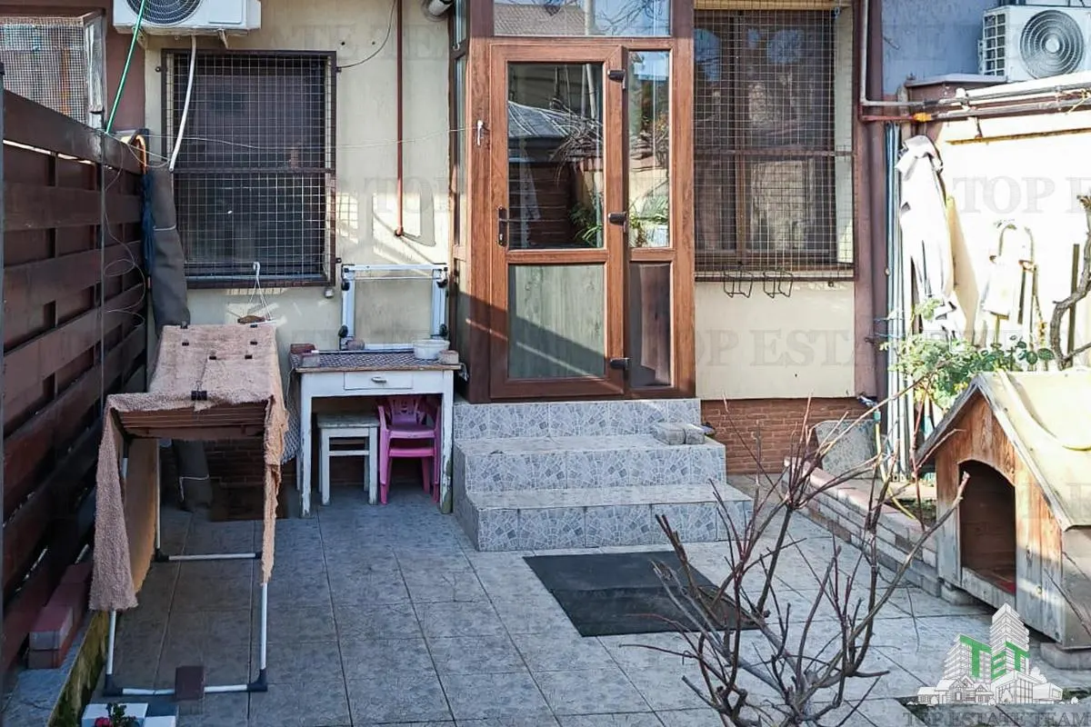 Apartament 2 camere zona Titan, curte proprie 37mp in vila - foto 1