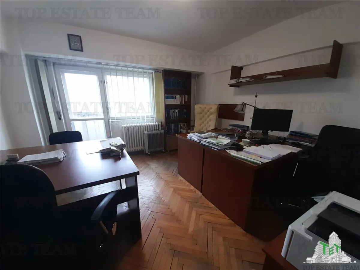 Piata Unirii  chiar la metrou in exclusivitate vanzare 2 camere cu loc de parcare - foto 5