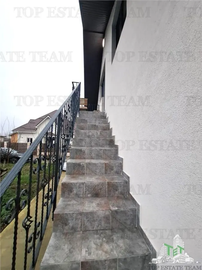 For Sale Casa Vlasiei/Livada si curte generoasa - foto 18