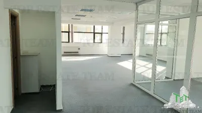 Spatiu de Birouri de 332 mp in Zona Agronomiei - foto 7