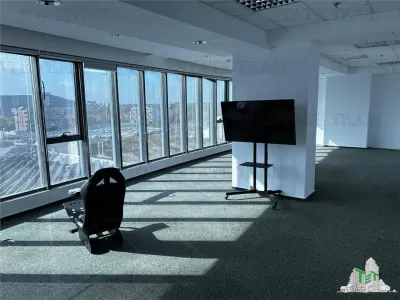 Spatiu de Birouri de 551 mp in Zona Pipera - foto 19
