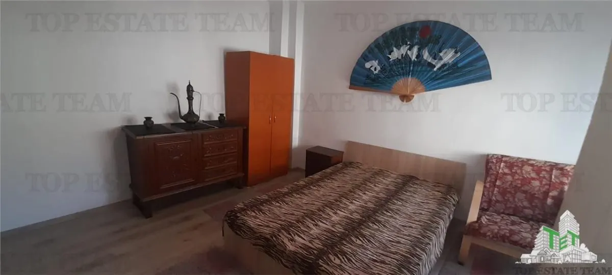 Unirii Marasesti apartament  in vila etaj 1/2 - foto 2